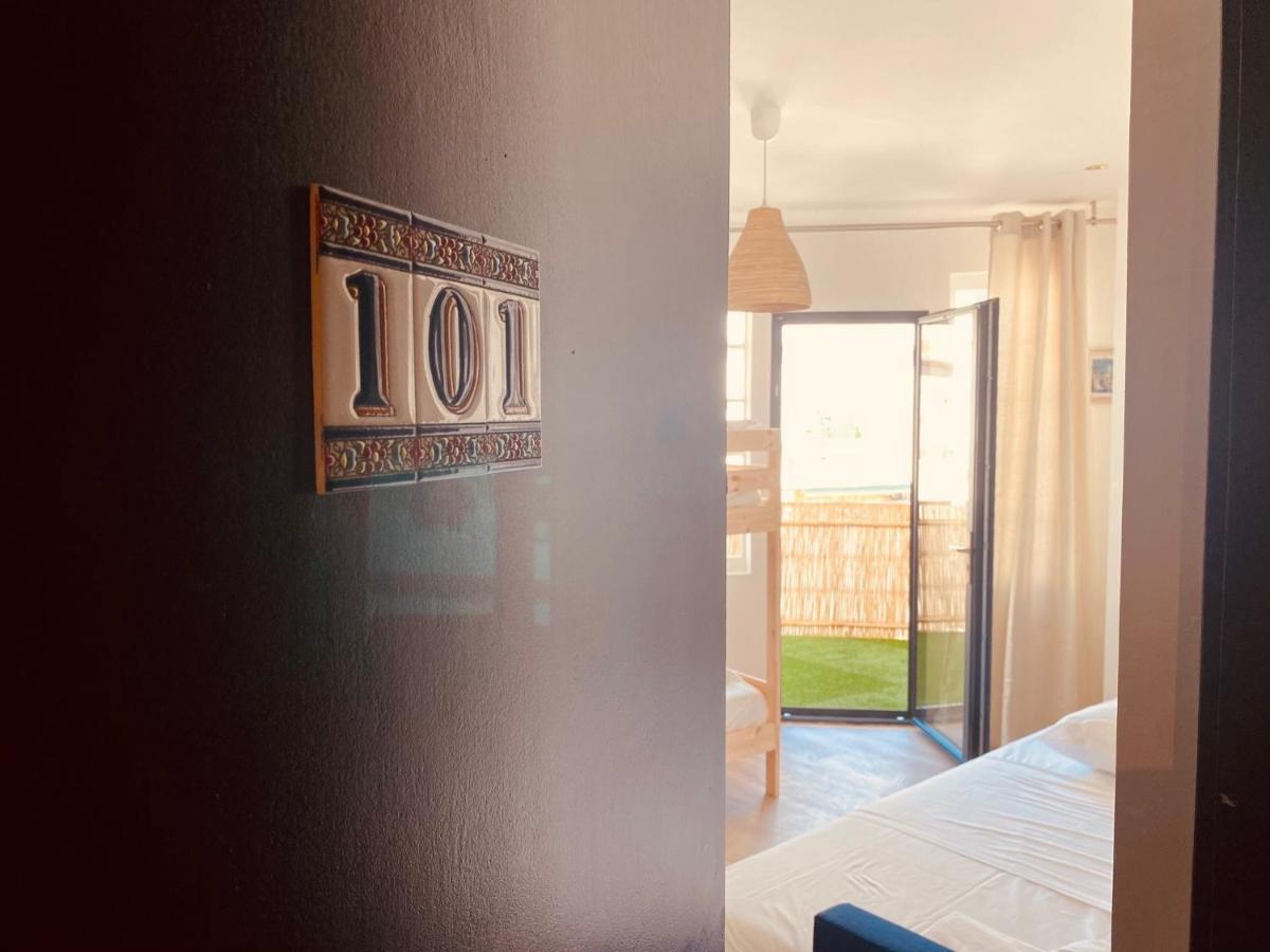 Hotel Boutique Quai D'Azur Le Grau-du-Roi Exteriör bild